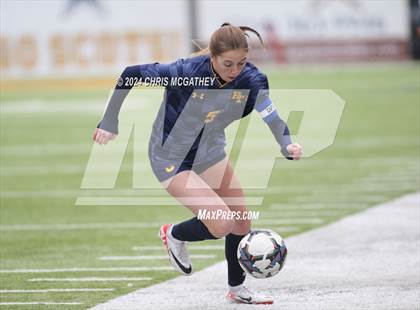 Thumbnail 3 in Arlington Martin @ Highland Park photogallery.