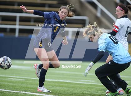 Thumbnail 2 in Arlington Martin @ Highland Park photogallery.