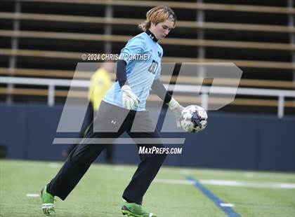 Thumbnail 3 in Arlington Martin @ Highland Park photogallery.