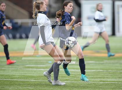 Thumbnail 3 in Arlington Martin @ Highland Park photogallery.