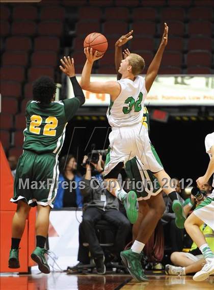 Thumbnail 1 in Peoria vs. Amphitheater (AIA D2 Final) photogallery.