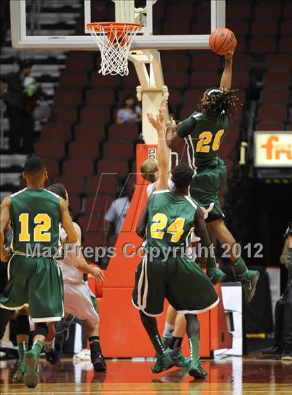 Thumbnail 2 in Peoria vs. Amphitheater (AIA D2 Final) photogallery.