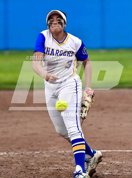Thumbnail 3 in Northview @ Charter Oak photogallery.