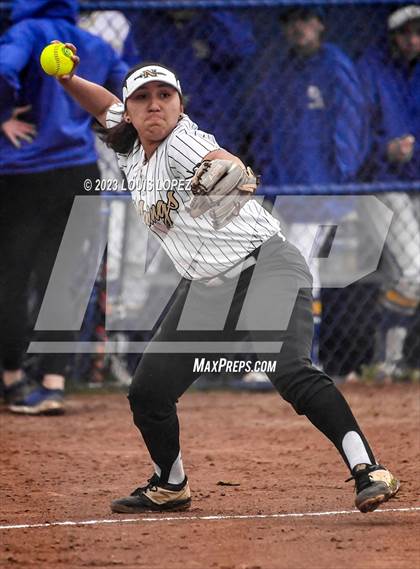 Thumbnail 2 in Northview @ Charter Oak photogallery.