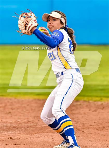Thumbnail 2 in Northview @ Charter Oak photogallery.