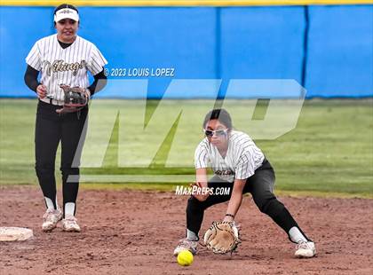 Thumbnail 1 in Northview @ Charter Oak photogallery.