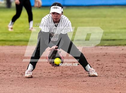Thumbnail 2 in Northview @ Charter Oak photogallery.