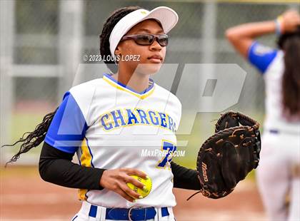 Thumbnail 1 in Northview @ Charter Oak photogallery.