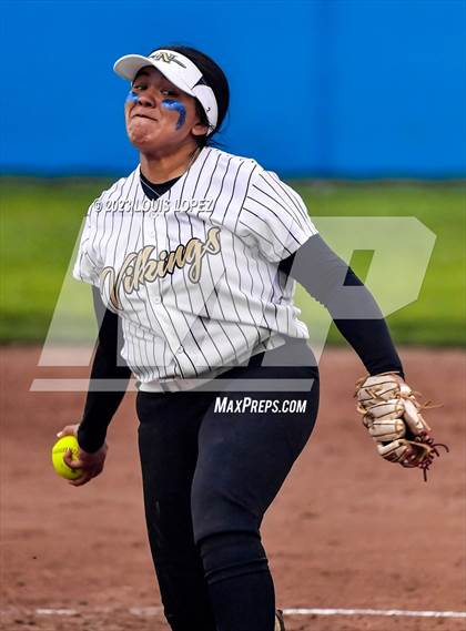Thumbnail 3 in Northview @ Charter Oak photogallery.