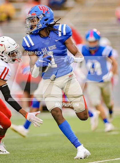 Thumbnail 1 in Oak Ridge vs Tomball photogallery.