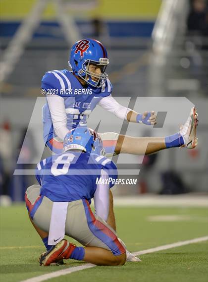 Thumbnail 3 in Oak Ridge vs Tomball photogallery.