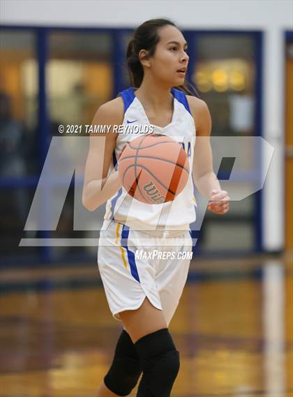 Thumbnail 3 in Bethesda Christian vs Perrin-Whitt photogallery.