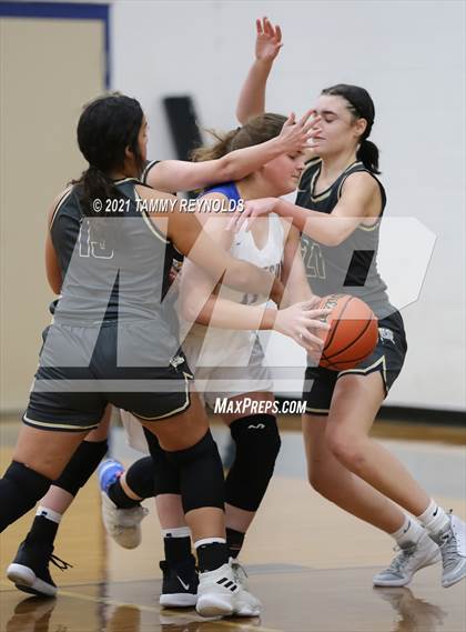 Thumbnail 2 in Bethesda Christian vs Perrin-Whitt photogallery.