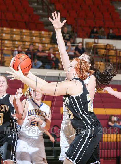 Thumbnail 1 in Dodd City vs. Archer City (Fantasy of Lights Tournament) photogallery.