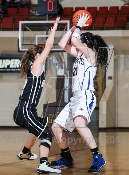 Thumbnail 1 in Dodd City vs. Archer City (Fantasy of Lights Tournament) photogallery.