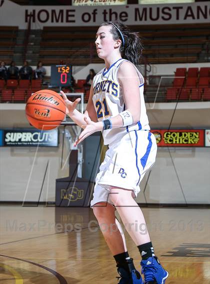 Thumbnail 3 in Dodd City vs. Archer City (Fantasy of Lights Tournament) photogallery.