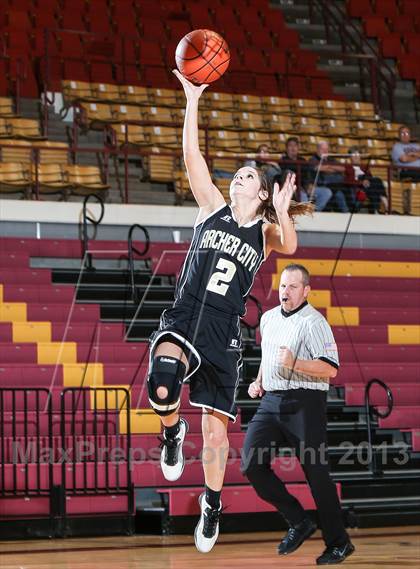 Thumbnail 1 in Dodd City vs. Archer City (Fantasy of Lights Tournament) photogallery.