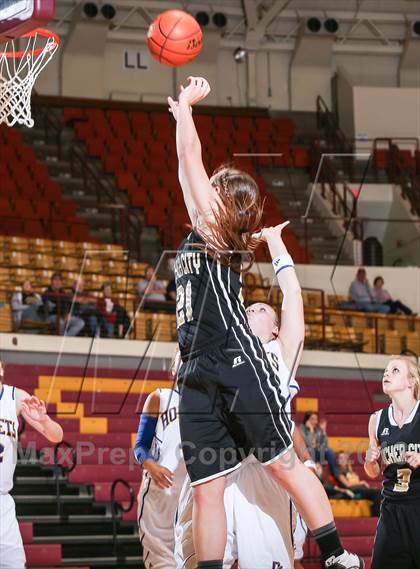 Thumbnail 2 in Dodd City vs. Archer City (Fantasy of Lights Tournament) photogallery.