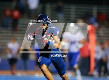 Thumbnail 3 in  Folsom @ Chaminade photogallery.