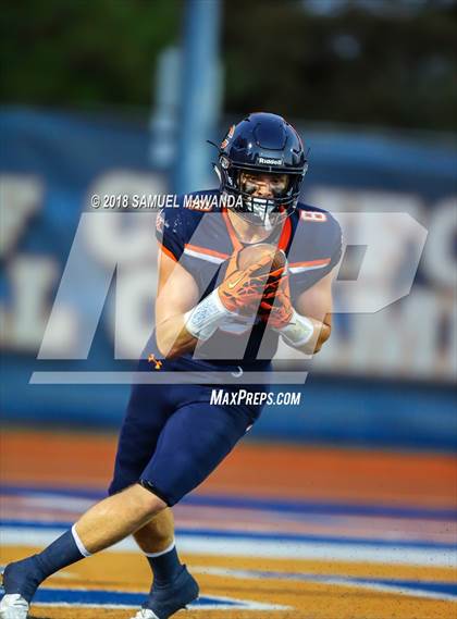 Thumbnail 2 in  Folsom @ Chaminade photogallery.