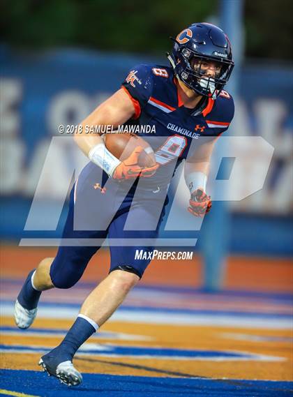 Thumbnail 3 in  Folsom @ Chaminade photogallery.