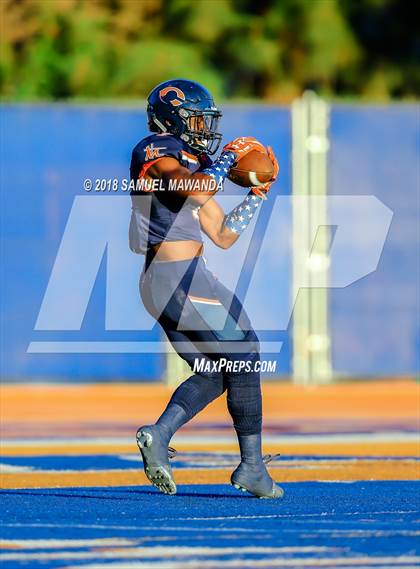 Thumbnail 3 in  Folsom @ Chaminade photogallery.