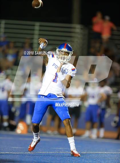 Thumbnail 3 in  Folsom @ Chaminade photogallery.