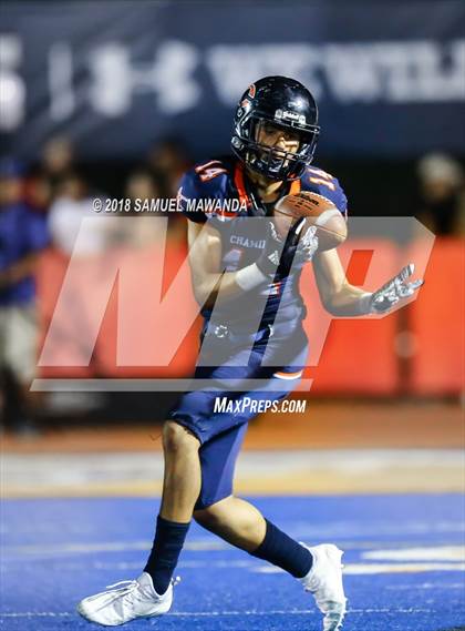 Thumbnail 3 in  Folsom @ Chaminade photogallery.