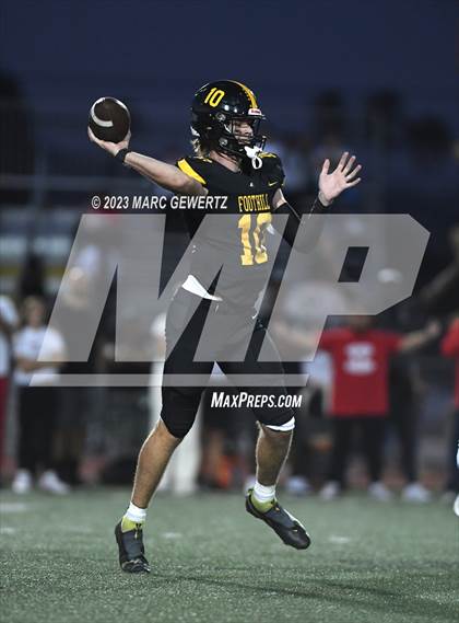 Thumbnail 2 in Tustin @ Foothill photogallery.