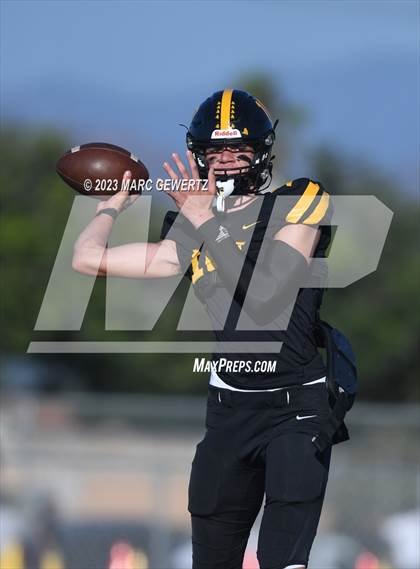 Thumbnail 3 in Tustin @ Foothill photogallery.