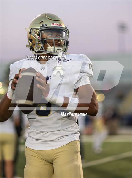 Thumbnail 1 in Notre Dame (SO) @ Serra photogallery.