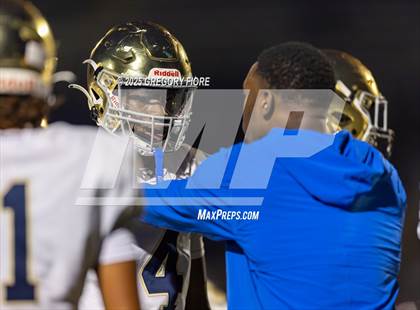 Thumbnail 3 in Notre Dame (SO) @ Serra photogallery.