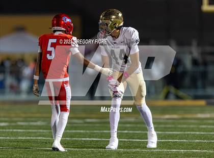 Thumbnail 2 in Notre Dame (SO) @ Serra photogallery.