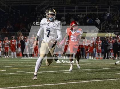 Thumbnail 2 in Notre Dame (SO) @ Serra photogallery.