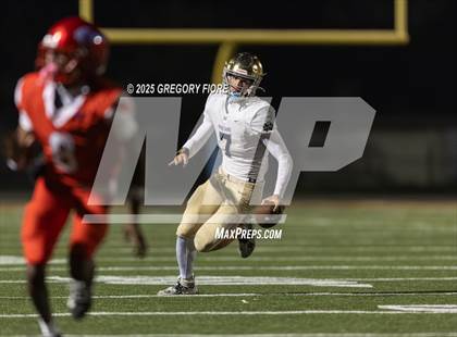 Thumbnail 2 in Notre Dame (SO) @ Serra photogallery.