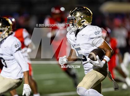 Thumbnail 1 in Notre Dame (SO) @ Serra photogallery.