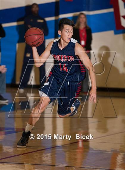 Thumbnail 1 in Modesto Christian @ Beyer photogallery.