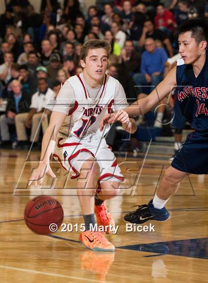 Thumbnail 2 in Modesto Christian @ Beyer photogallery.