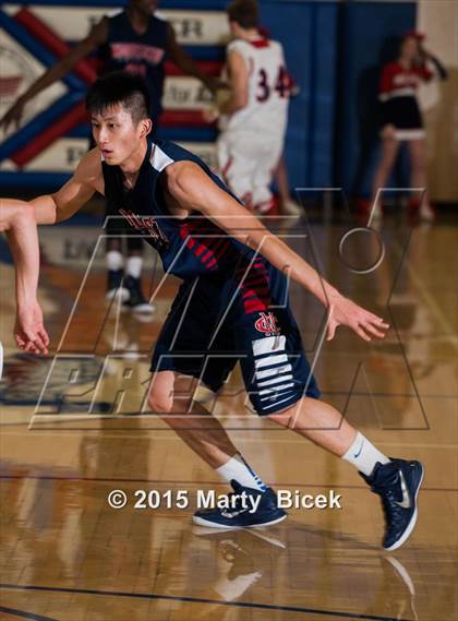 Thumbnail 1 in Modesto Christian @ Beyer photogallery.