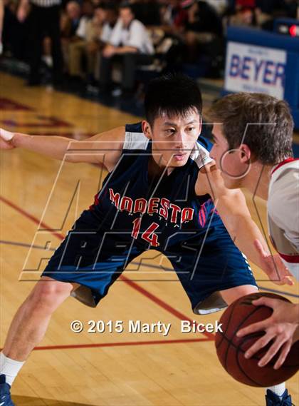 Thumbnail 2 in Modesto Christian @ Beyer photogallery.
