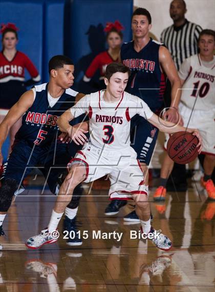Thumbnail 3 in Modesto Christian @ Beyer photogallery.