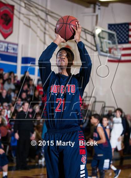 Thumbnail 3 in Modesto Christian @ Beyer photogallery.