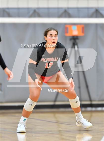 Thumbnail 1 in Jordan vs. Memorial (KISD/CFISD Tournament) photogallery.
