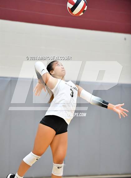 Thumbnail 3 in Jordan vs. Memorial (KISD/CFISD Tournament) photogallery.