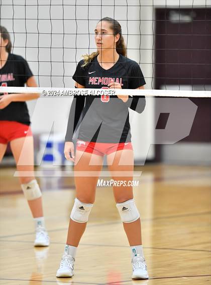 Thumbnail 1 in Jordan vs. Memorial (KISD/CFISD Tournament) photogallery.