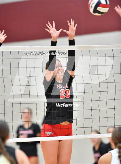 Thumbnail 3 in Jordan vs. Memorial (KISD/CFISD Tournament) photogallery.