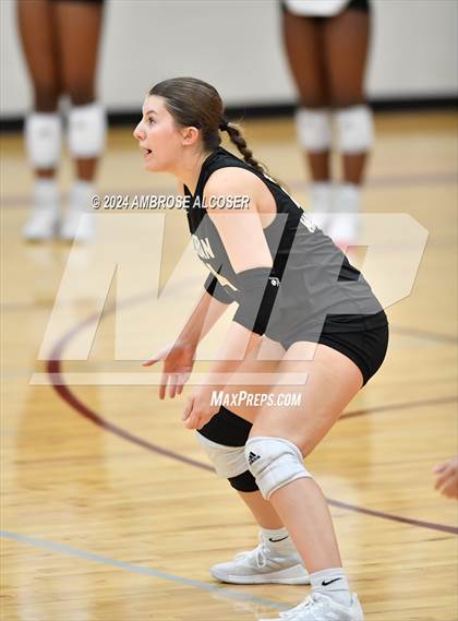 Thumbnail 2 in Jordan vs. Memorial (KISD/CFISD Tournament) photogallery.