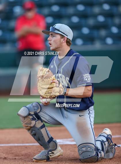 Thumbnail 2 in Ray vs St. David (AIA 1A Finals) photogallery.