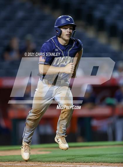 Thumbnail 3 in Ray vs St. David (AIA 1A Finals) photogallery.