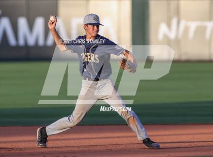 Thumbnail 3 in Ray vs St. David (AIA 1A Finals) photogallery.